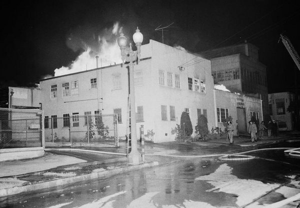 mitchell robertson salvage depot fire 1951.jpg