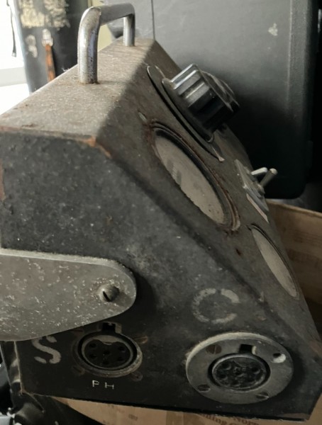 Mitchell 3phase freq control box 2 (side-skts).JPG (190.59 KiB) Viewed 66037 times Mitchell 3phase freq control box 2 (side-skts).JPG