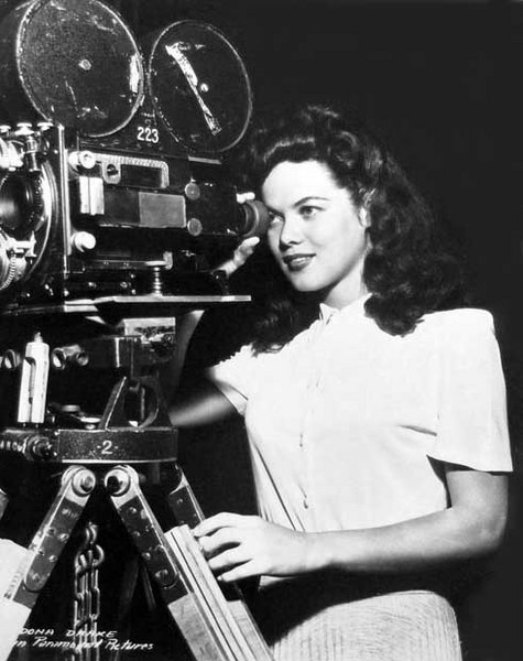 dona drake mitchell set.jpg (60.23 KiB) Viewed 152633 times dona drake mitchell set.jpg