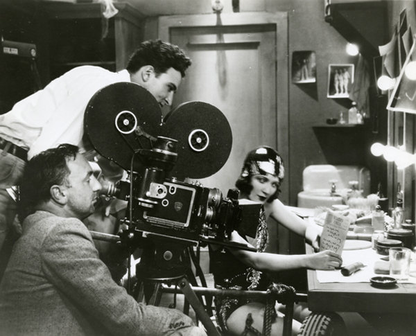 Hal-Mohr-unknown-camera.jpg (180.97 KiB) Viewed 41430 times Hal-Mohr-unknown-camera.jpg