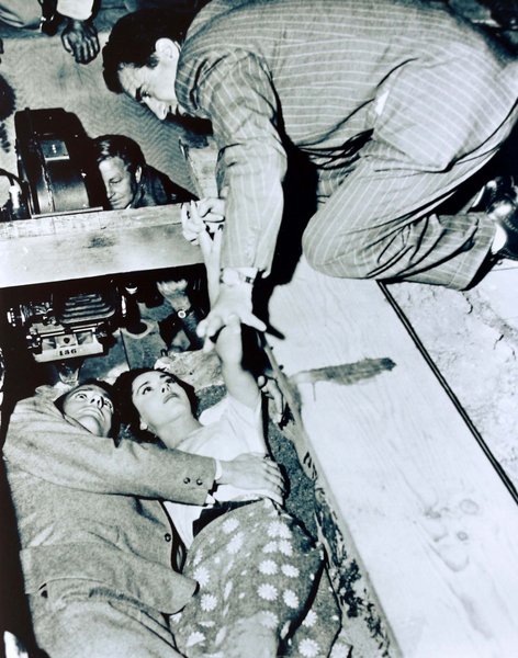 sam_dodge_snatchers2.jpg (324.69 KiB) Viewed 75920 times sam_dodge_snatchers2.jpg